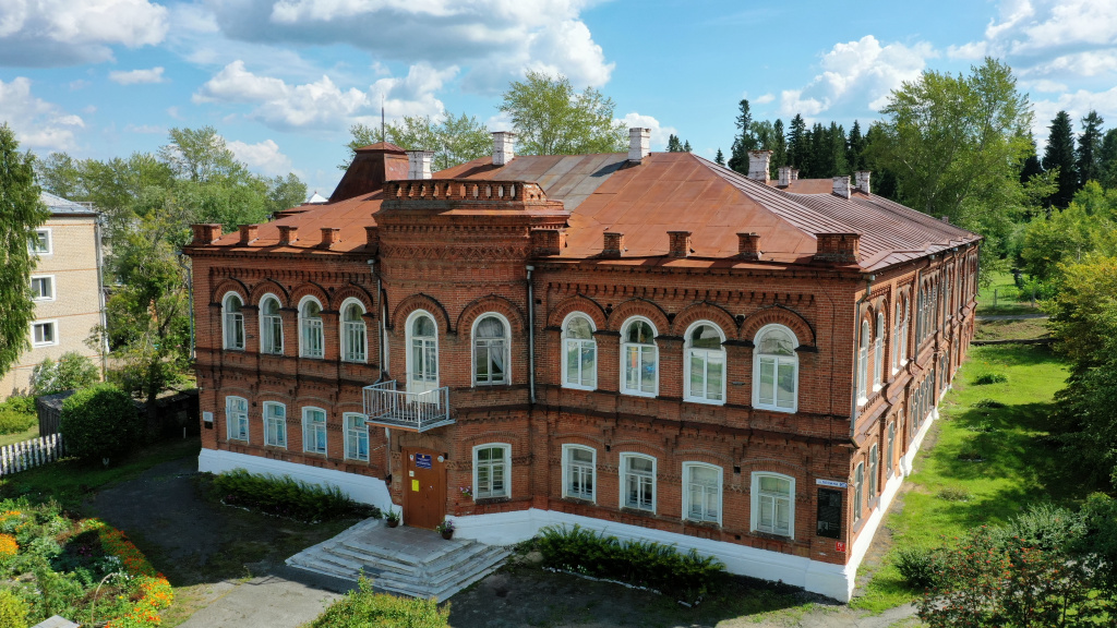 Особняк Поклевских-Козелл 1.jpg